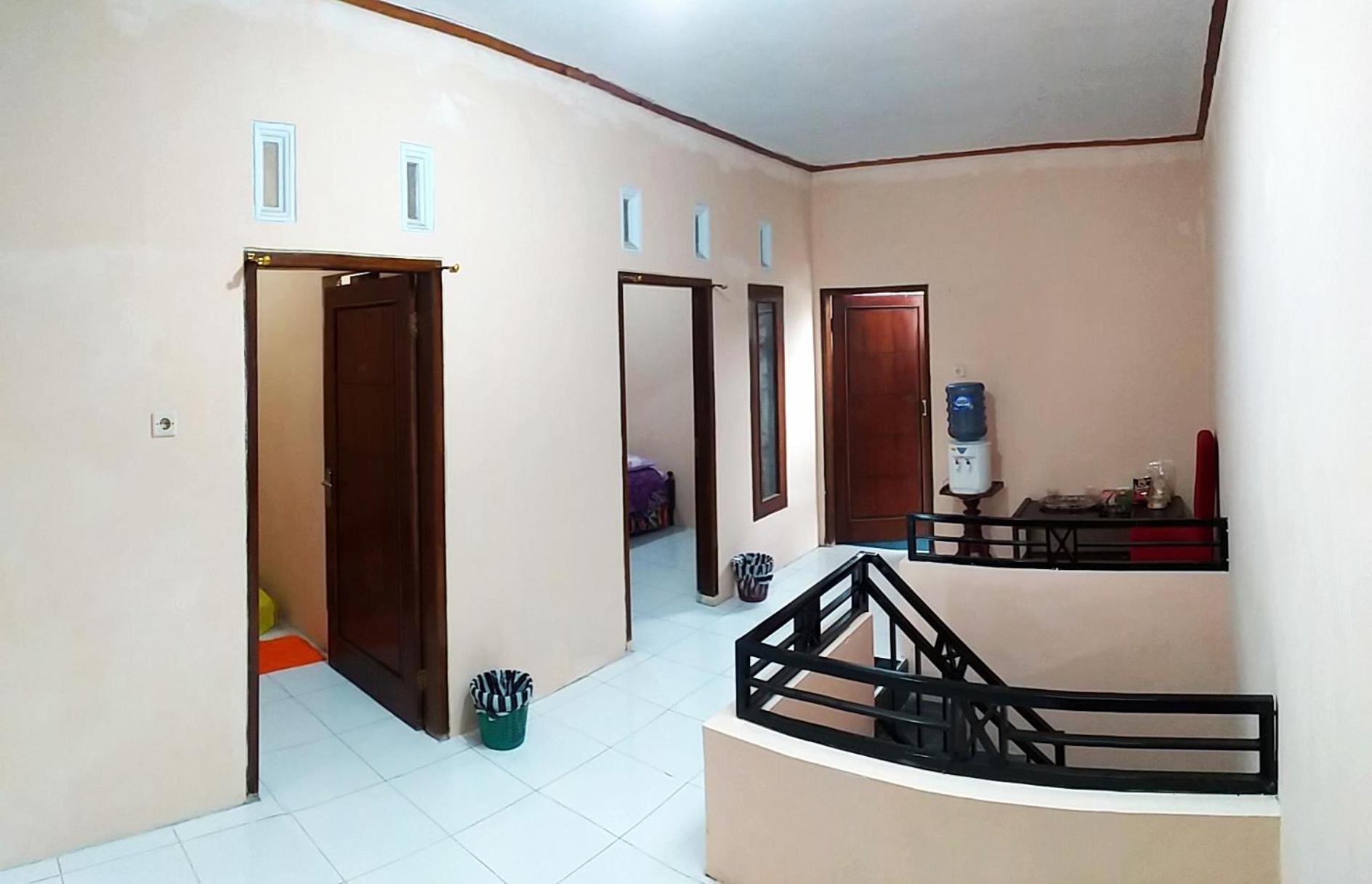 Ganendra Syari'ah