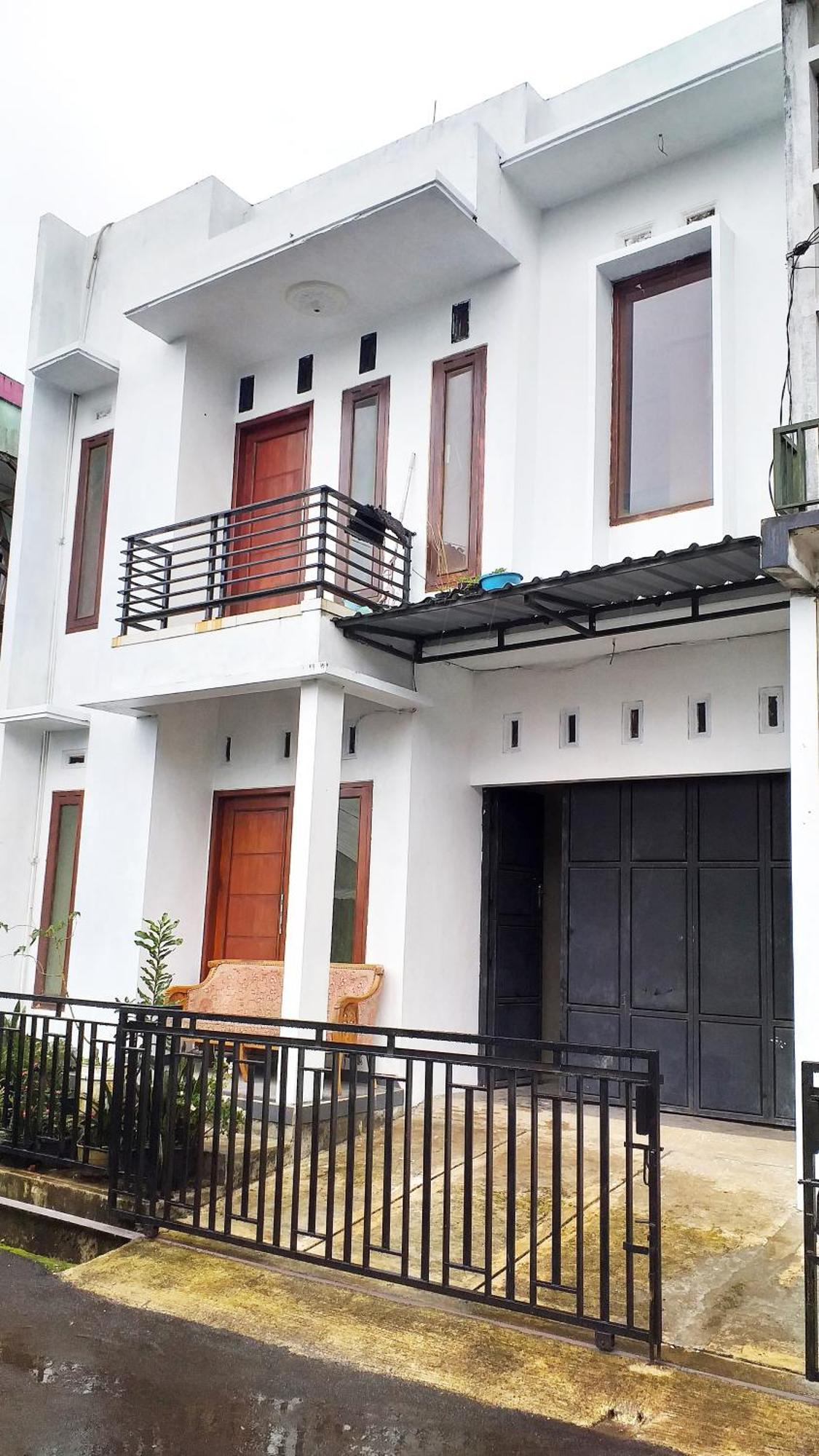 Ganendra Syari'ah Wisma tamu *