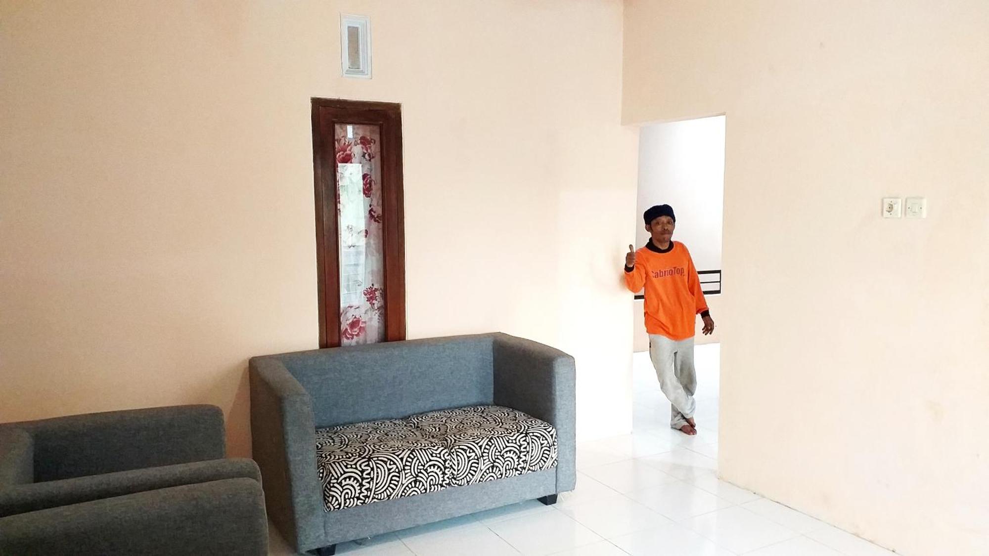 Ganendra Syari'ah Diyeng